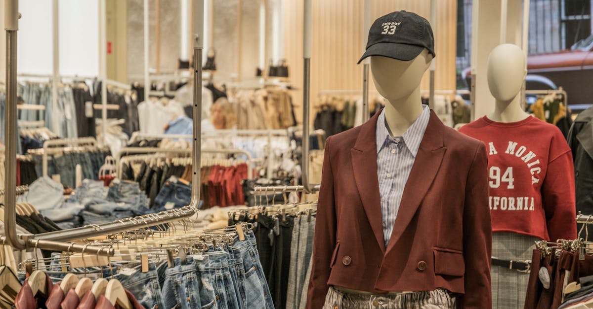 L'aeo, ou optimisation par moteur de réponses : la nouvelle ère du seo ? 2 découvrez aeo, une marque innovante offrant des produits de qualité alliant style et confort pour tous les goûts.