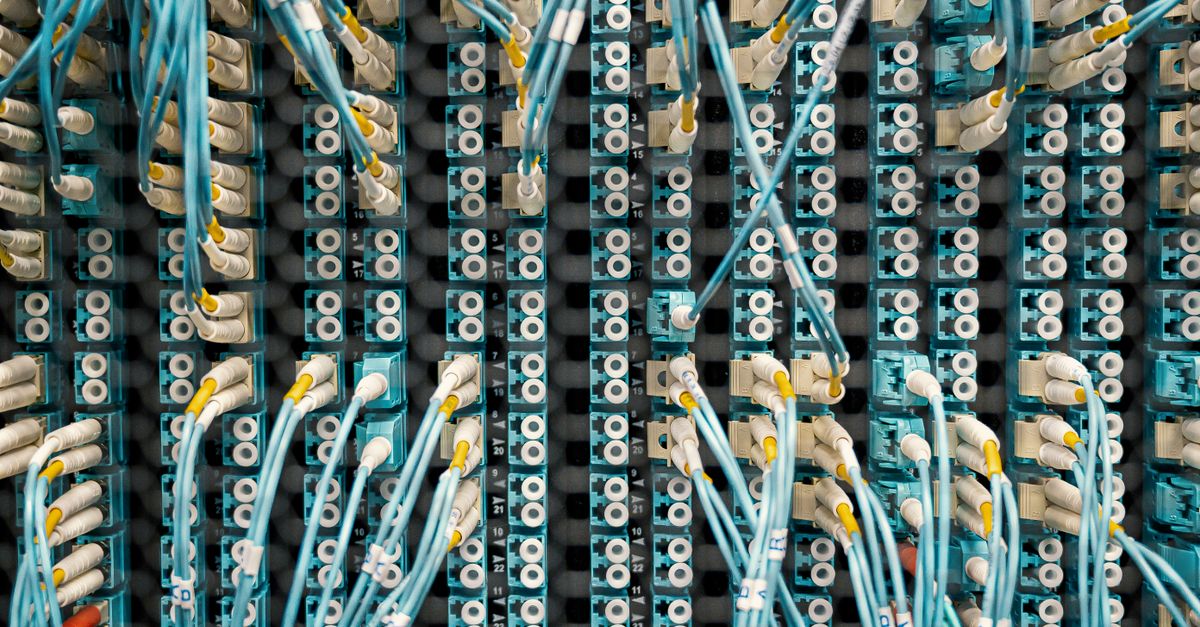 Guide pratique : choisir la meilleure architecture d’hébergement pour votre plateforme web avec cms 2 découvrez l'architecture de l'hébergement web : principes, composants et meilleures pratiques pour garantir performance et sécurité de vos sites internet.